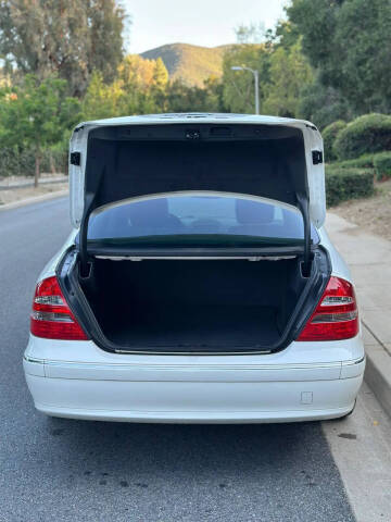 2005 Mercedes-Benz E-Class E 320
