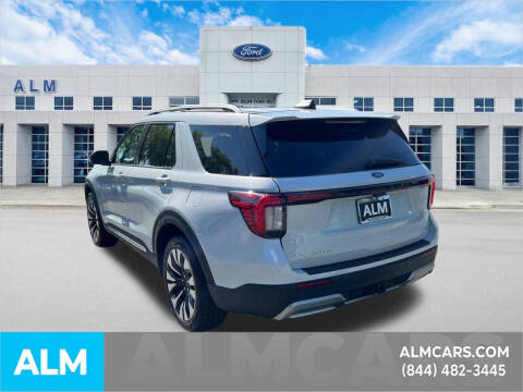 2025 Ford Explorer Platinum
