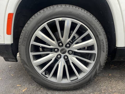 2024 Jeep Grand Wagoneer L Series III