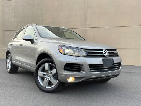2011 Volkswagen Touareg for sale at Ultimate Motors in Port Monmouth NJ