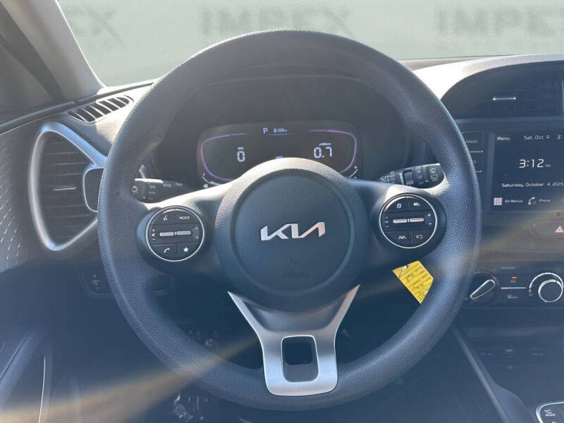 2024 Kia Soul LX