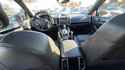 2016 Porsche Cayenne