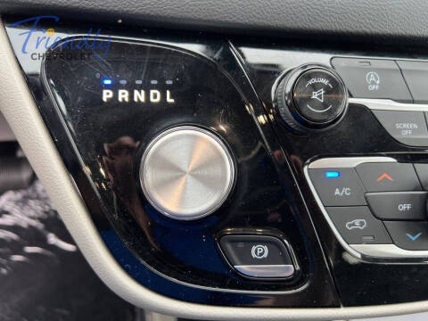 2017 Chrysler Pacifica Touring-L