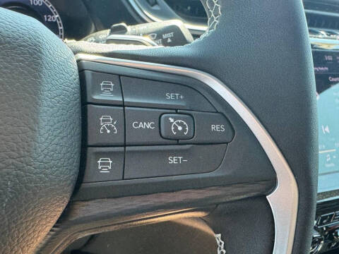 2025 Jeep Grand Cherokee Laredo X