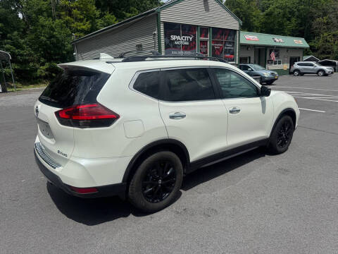 2017 Nissan Rogue SV