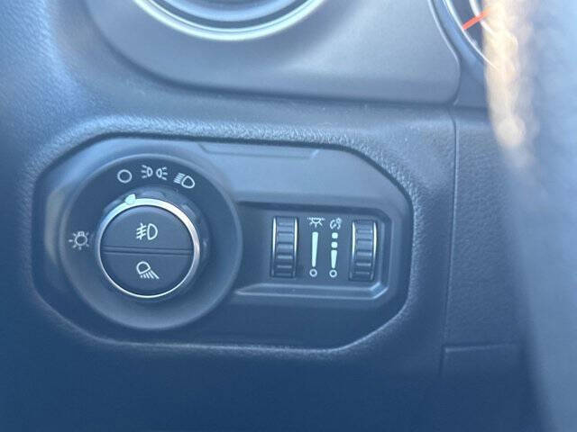 2020 Jeep Gladiator Sport