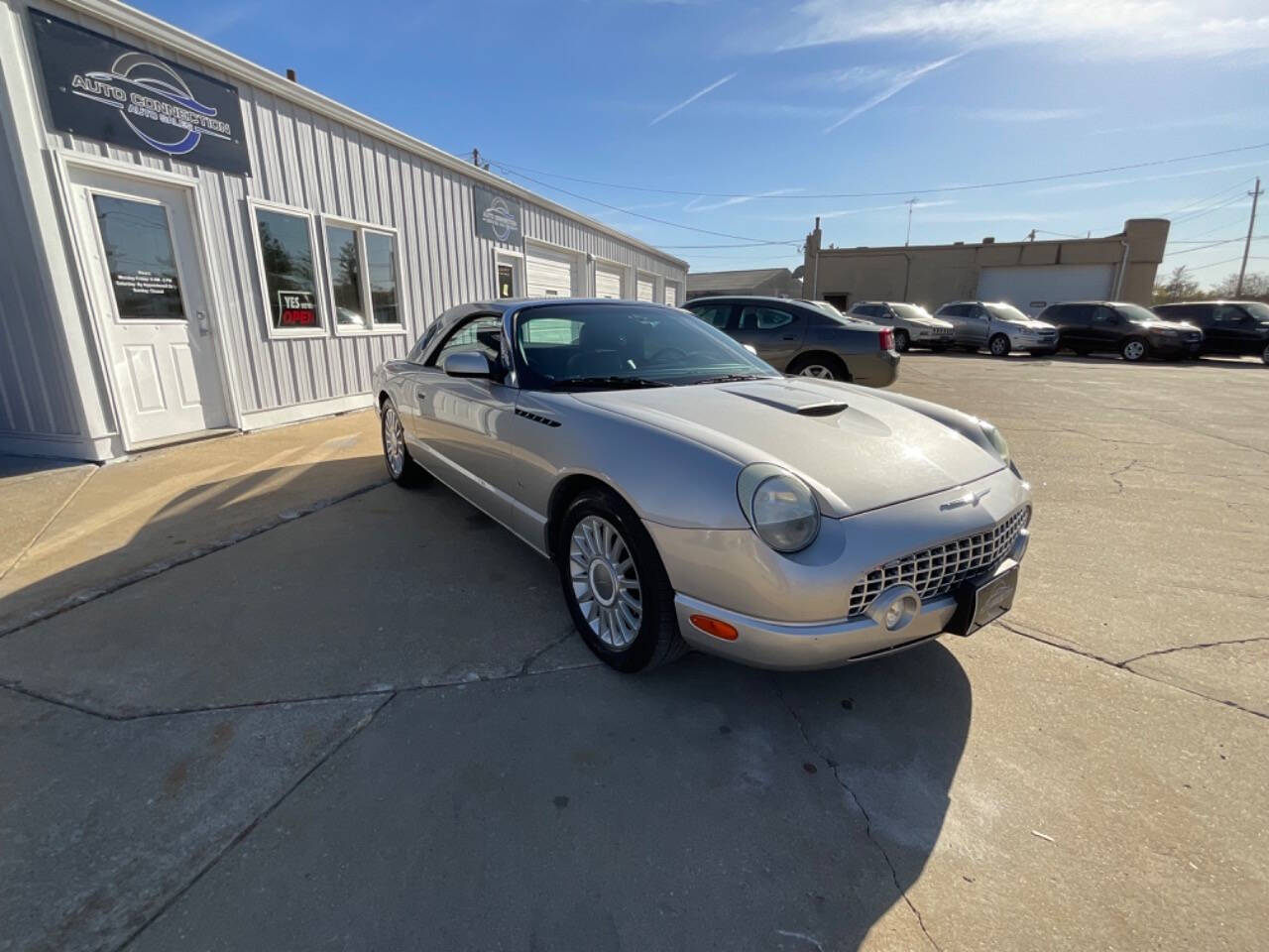 2004 Ford Thunderbird for sale at Auto Connection in Waterloo, IA