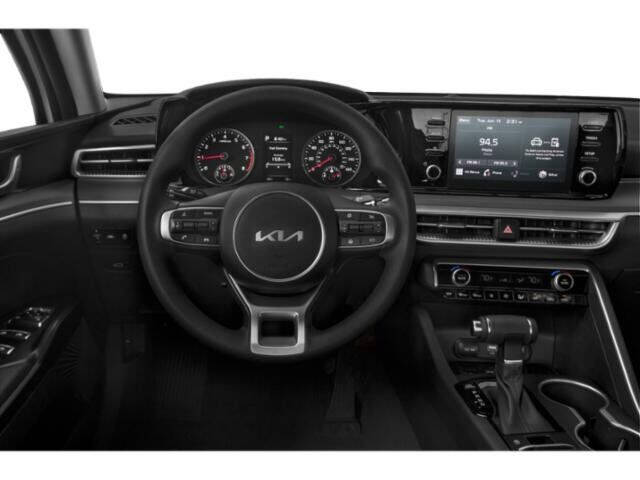 2022 Kia K5