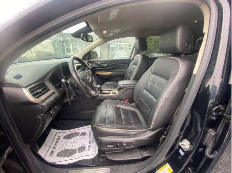 2019 GMC Acadia Denali