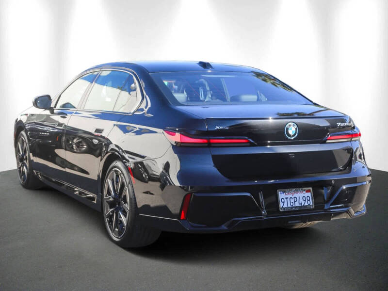 2025 BMW 7 Series 750e xDrive