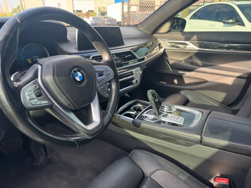 2016 BMW 7 Series 740i