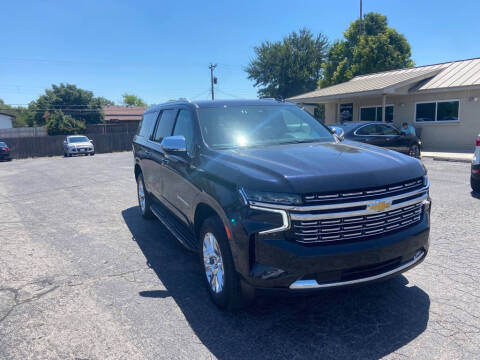 2023 Chevrolet Suburban Premier