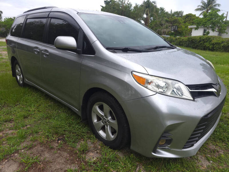 2018 Toyota Sienna