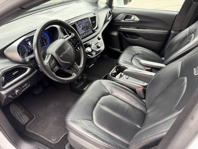 2019 Chrysler Pacifica Touring L Plus