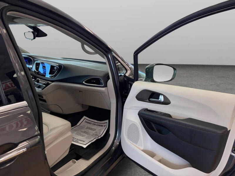 2017 Chrysler Pacifica