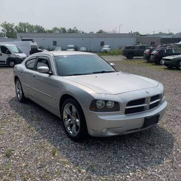 2010 Dodge Charger for sale at Expert Sales LLC in North Ridgeville OH