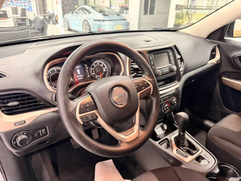 2017 Jeep Cherokee