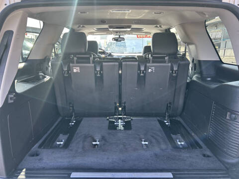 2012 Cadillac Escalade Luxury