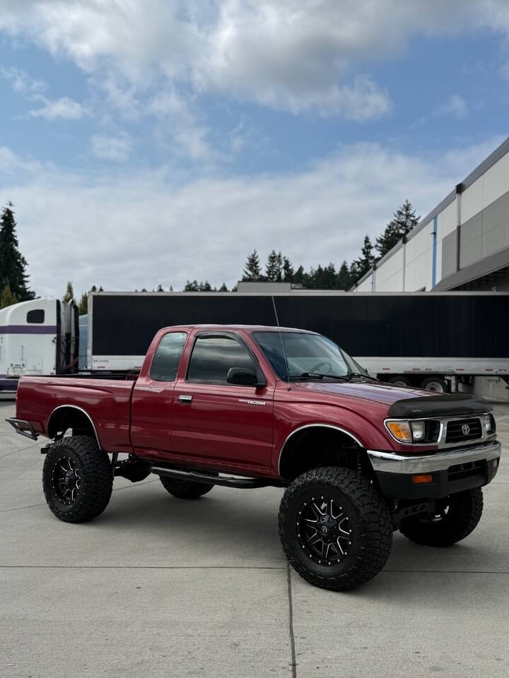 1995 Toyota Tacoma's photo