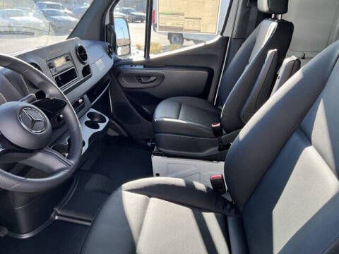 2025 Mercedes-Benz Sprinter 2500