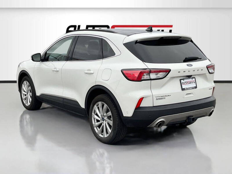 2022 Ford Escape Titanium