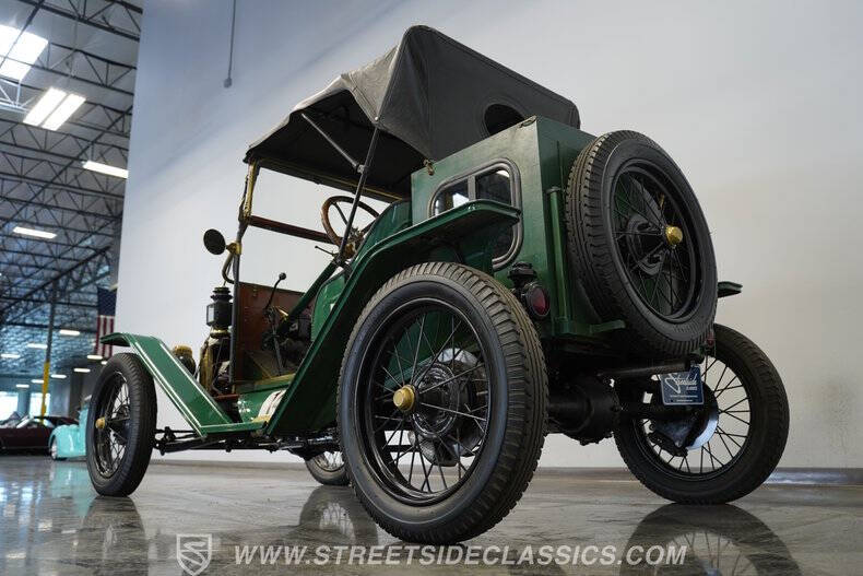 1914 Ford Model T