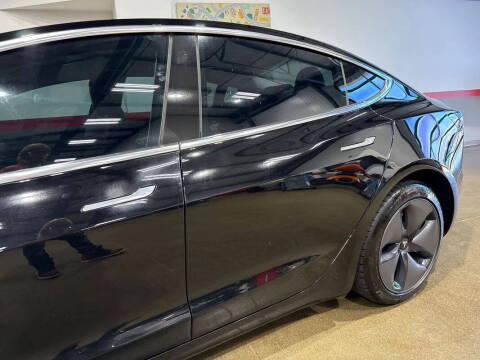 2018 Tesla Model 3 Performance