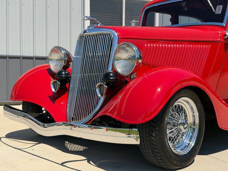 1934 Ford Tudor