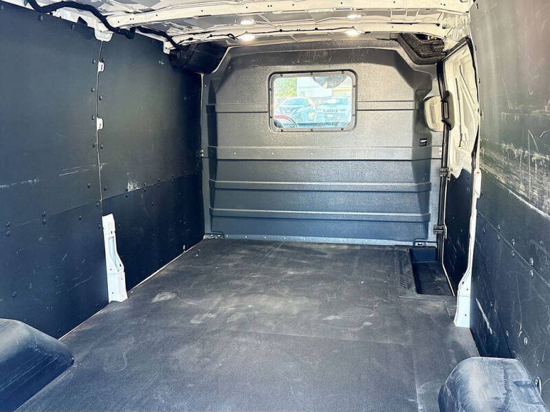 2024 Ford Transit