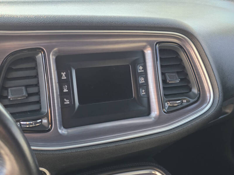 2017 Dodge Challenger