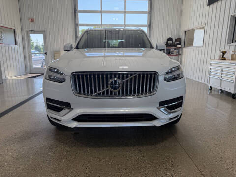 2023 Volvo XC90 Recharge T8 Core Bright Theme