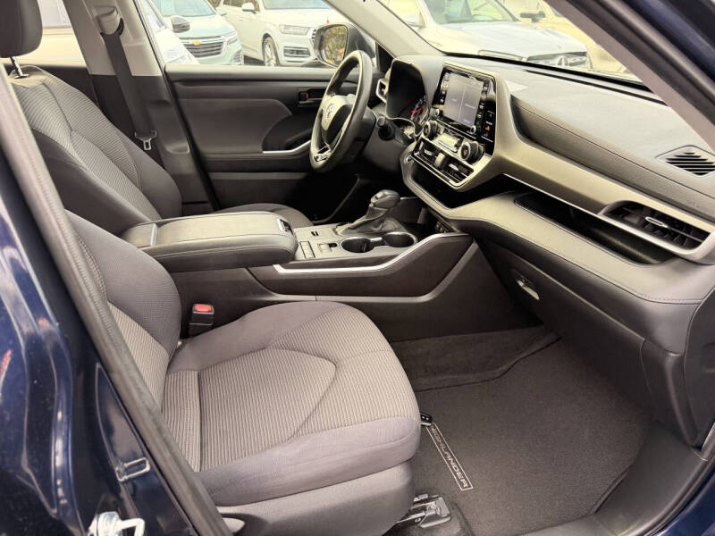 2021 Toyota Highlander L