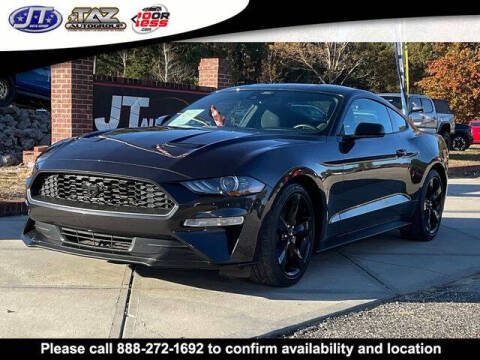 2022 Ford Mustang EcoBoost