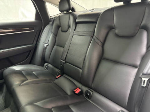 2018 Volvo S90 T5 Momentum