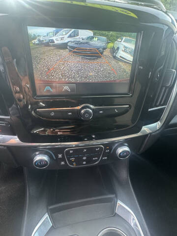 2018 Chevrolet Traverse LT Cloth