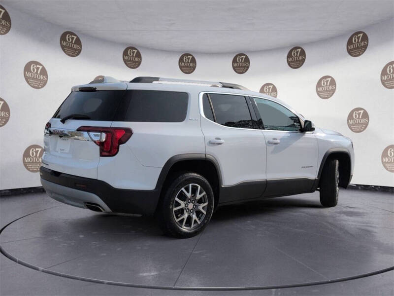 2022 GMC Acadia SLE