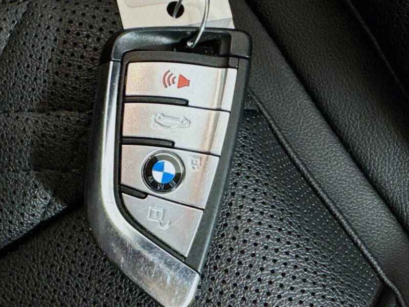 2022 BMW 5 Series 530i