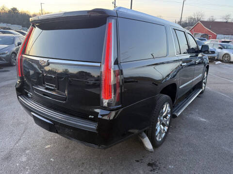 2016 Cadillac Escalade ESV Platinum