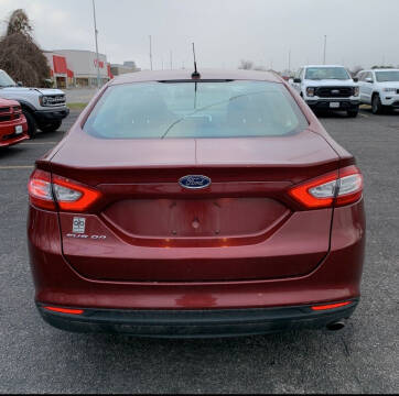 2014 Ford Fusion S