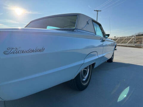 1966 Ford Thunderbird