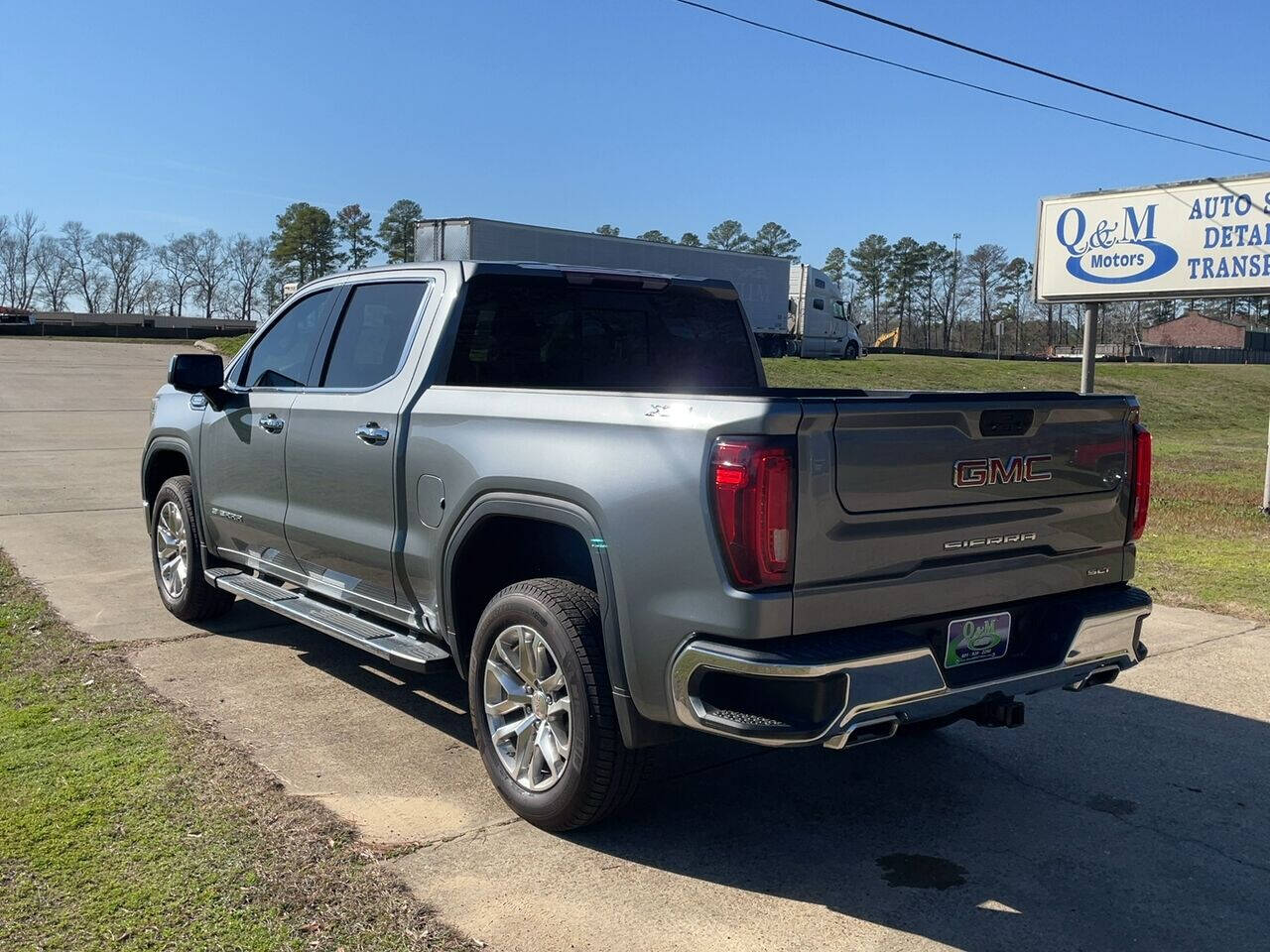 2020 GMC Sierra 1500 for sale at Q & M Motors in Flowood, MS