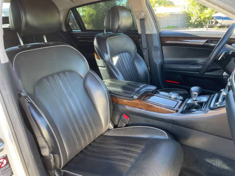 2017 Genesis G90 3.3T Premium