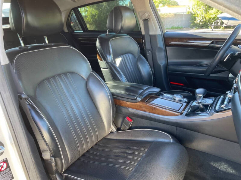 2017 Genesis G90 3.3T Premium