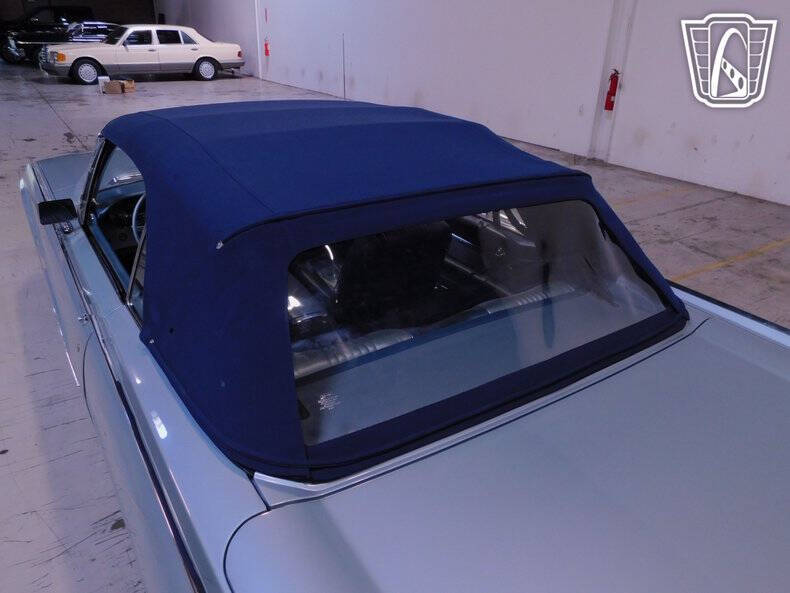 1963 Ford Thunderbird