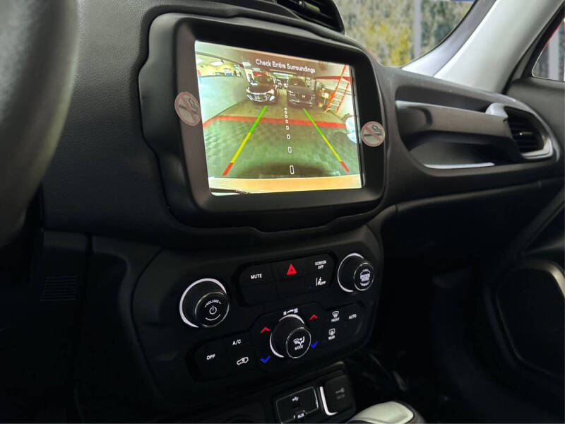 2023 Jeep Renegade Upland