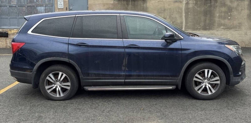 2017 Honda Pilot EX