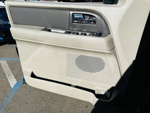 2011 Ford Expedition XLT