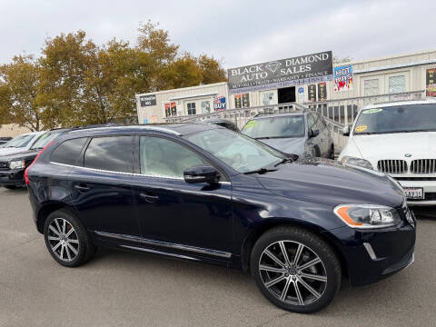 2016 Volvo XC60 T5 Drive-E Platinum