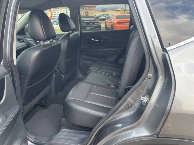 2018 Nissan Rogue SV