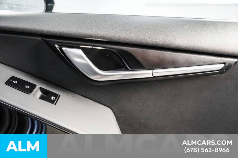 2024 Kia Niro EV Wind